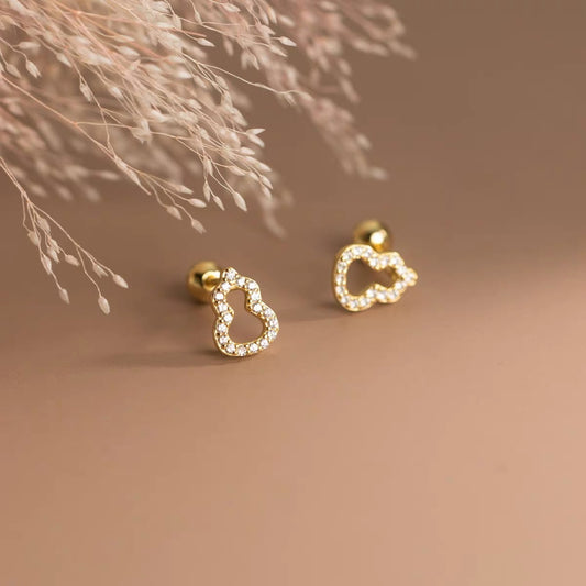 Pavé Woolo Stud Earrings